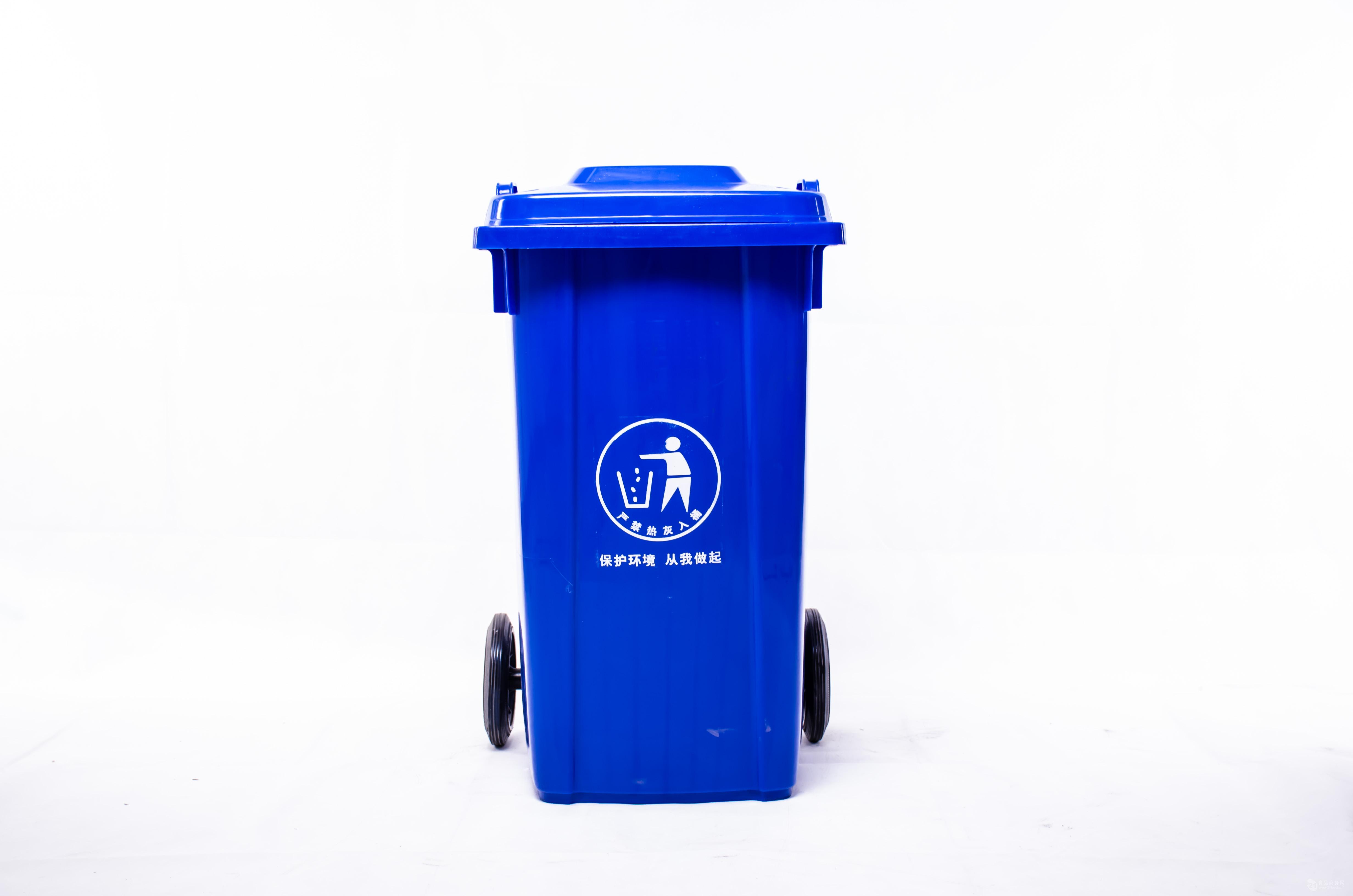 银川塑料垃圾桶图片